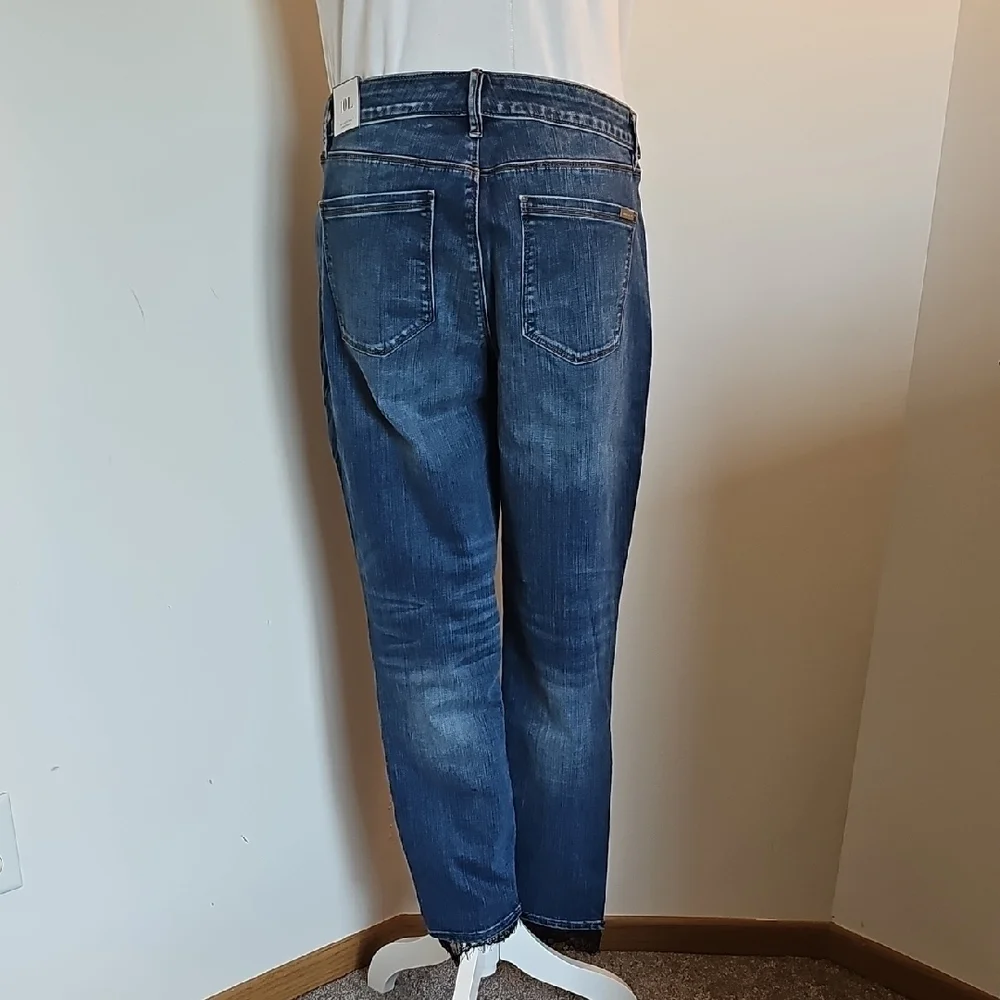 White House Black Market Skinny Ankle Jeans